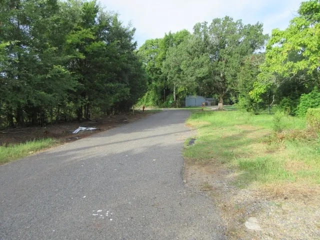 124 Sibley Street Oil City, LA 71061