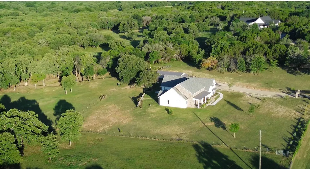 1478 County Road 409 Nemo, TX 76070