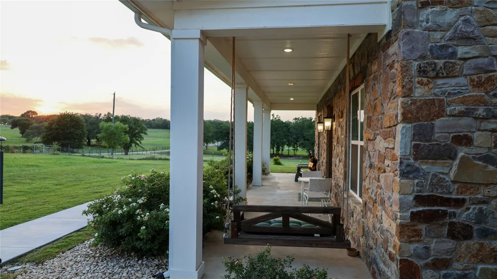 1478 County Road 409 Nemo, TX 76070