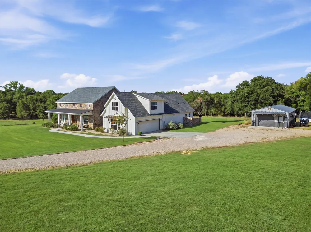 1478 County Road 409 Nemo, TX 76070