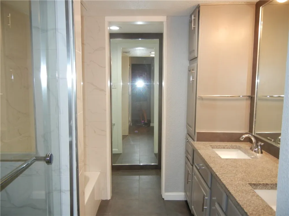 18240 Midway Road #105 Dallas, TX 75287