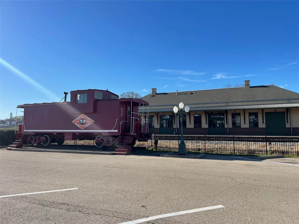 County Road 2200 Mineola, TX 75773