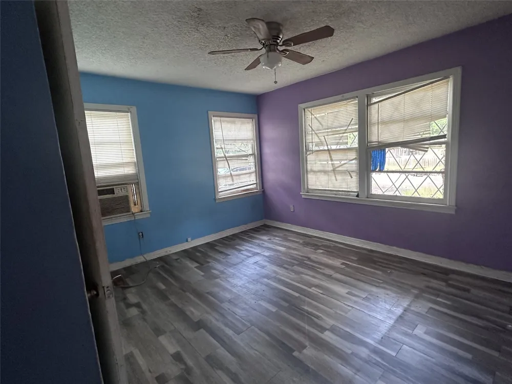 107 Mountain View Drive Daingerfield, TX 75638