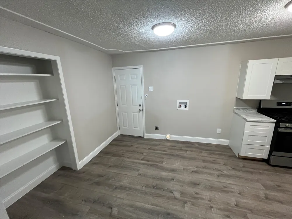 719 Fairwood Drive Dallas, TX 75232