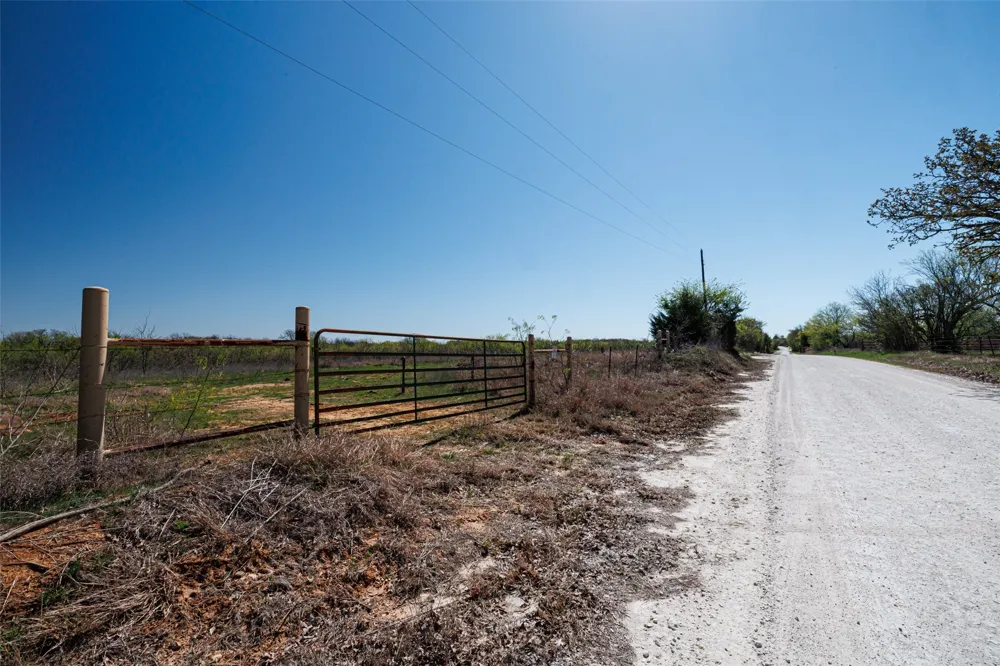 1364 HCR-1369 #Tract 3 Itasca, TX 76055