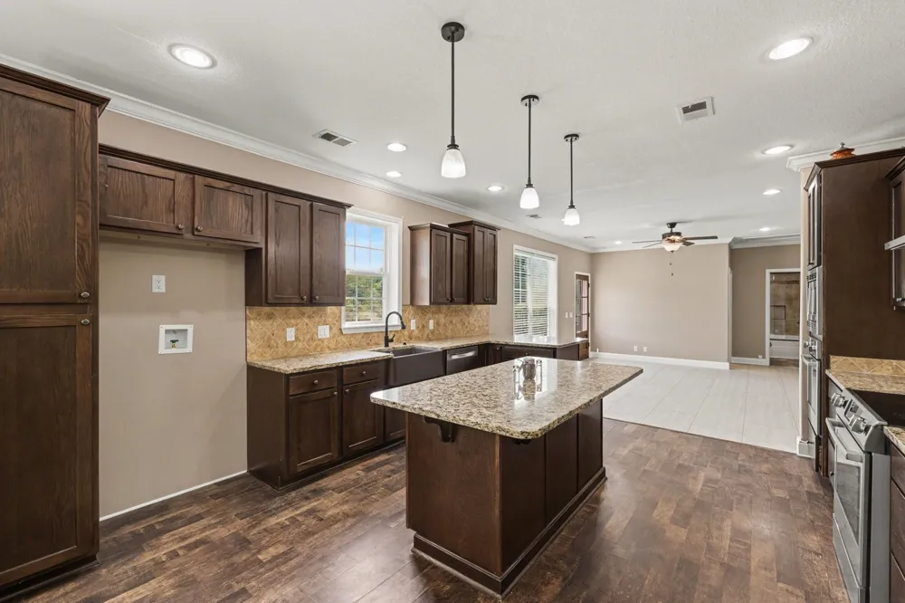 1135 Leo Andrews Road Whitesboro, TX 76273