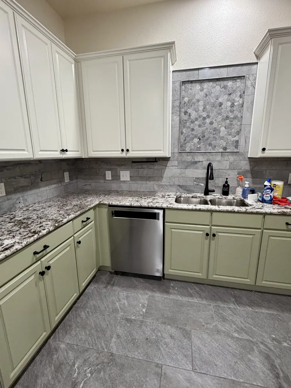 1001 Roberts Bend Granbury, TX 76048
