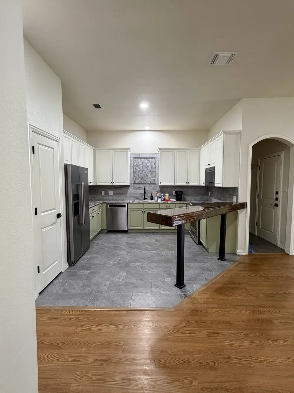 1001 Roberts Bend Granbury, TX 76048