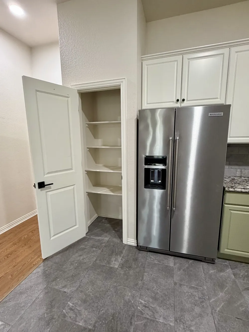 1001 Roberts Bend Granbury, TX 76048