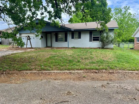 233 Hillcrest Drive