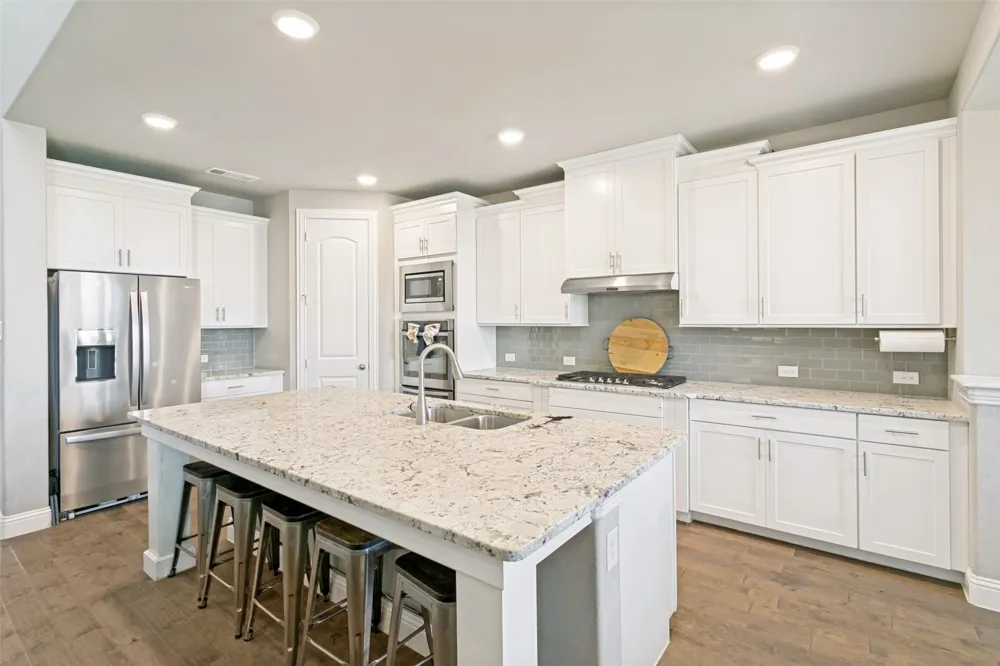 3205 Newsom Ridge Drive Mansfield, TX 76063