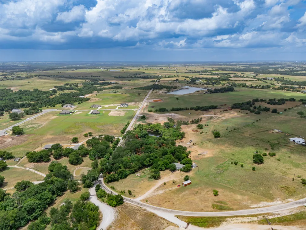 487 County Road 2514 Decatur, TX 76234