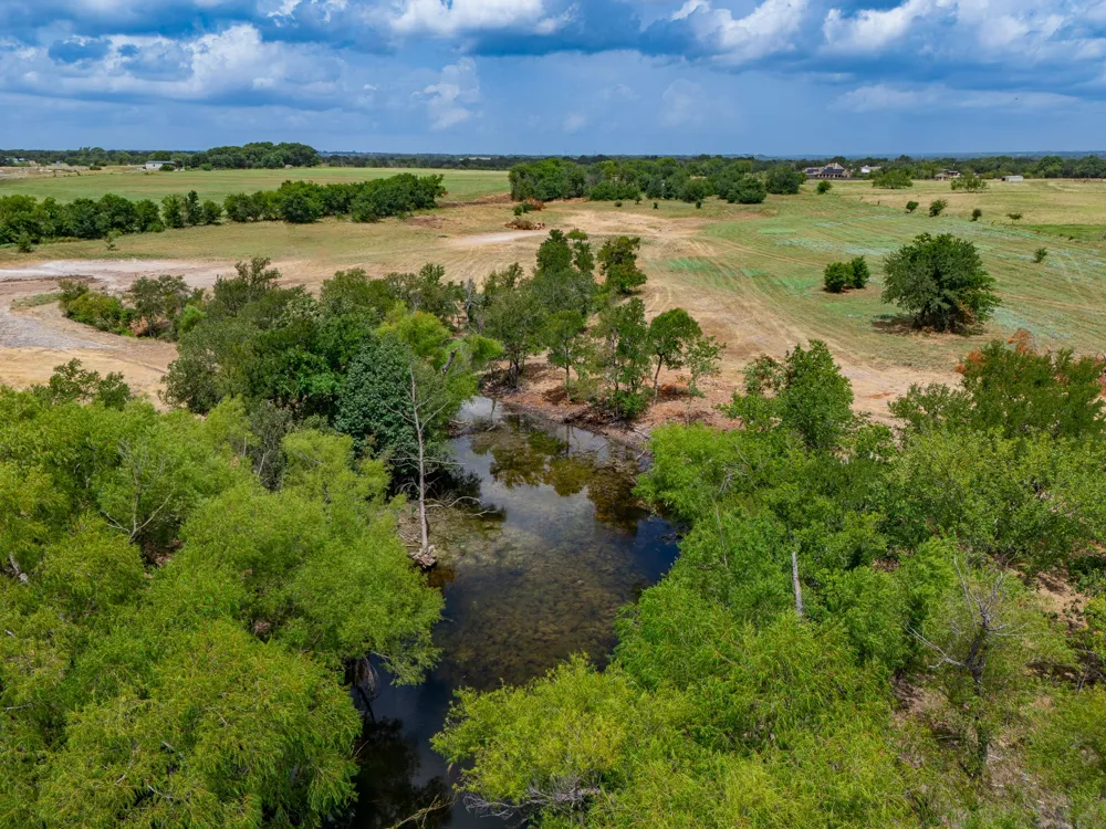 487 County Road 2514 Decatur, TX 76234