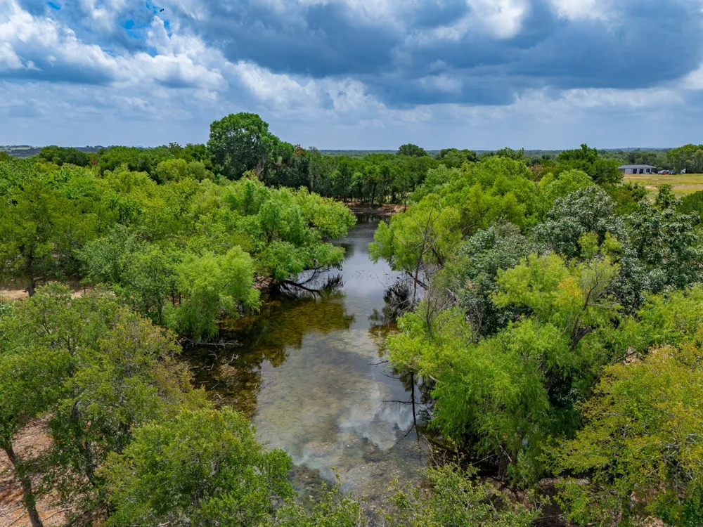 487 County Road 2514 Decatur, TX 76234