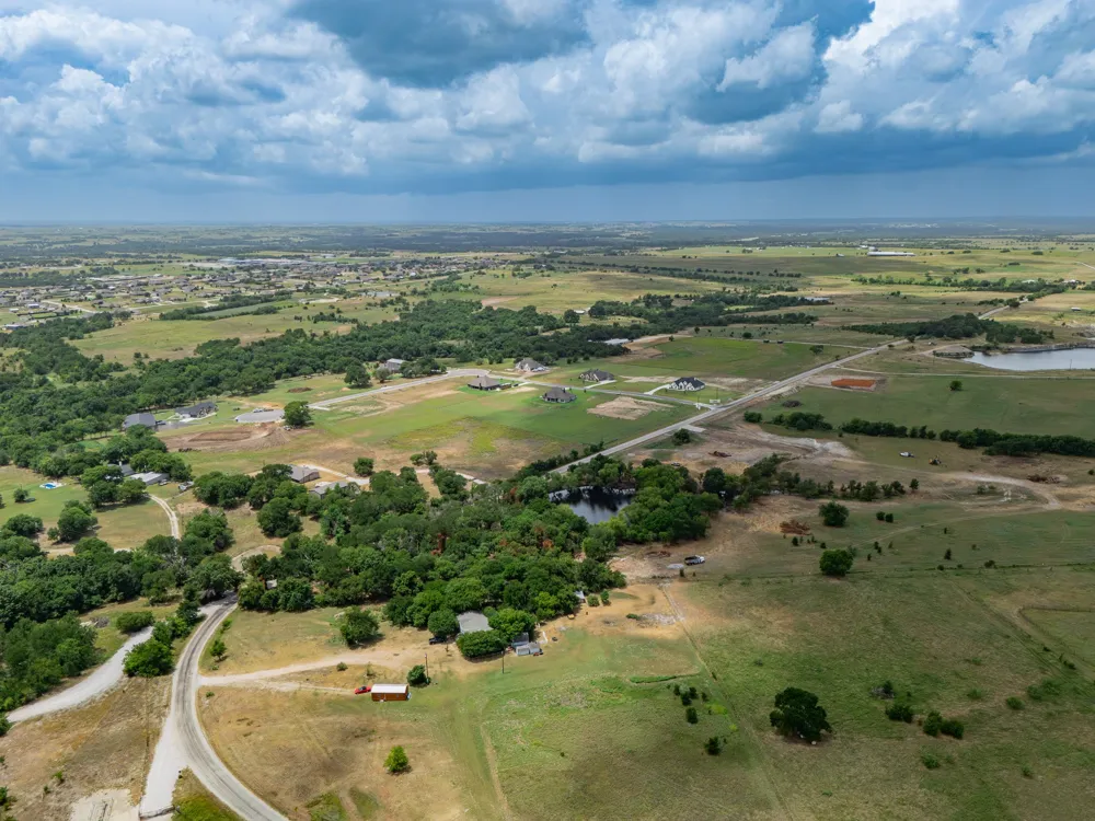 487 County Road 2514 Decatur, TX 76234