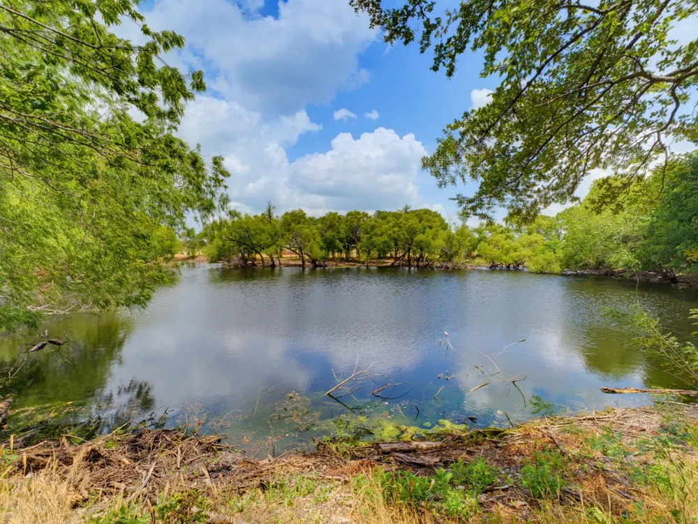 487 County Road 2514 Decatur, TX 76234