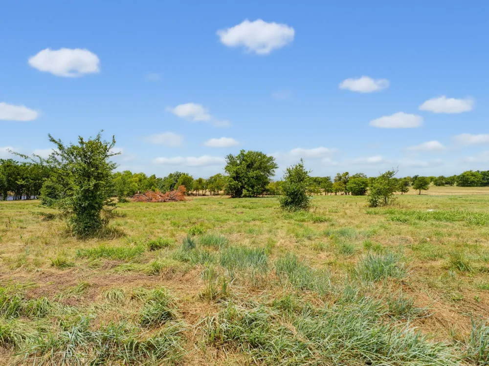 487 County Road 2514 Decatur, TX 76234