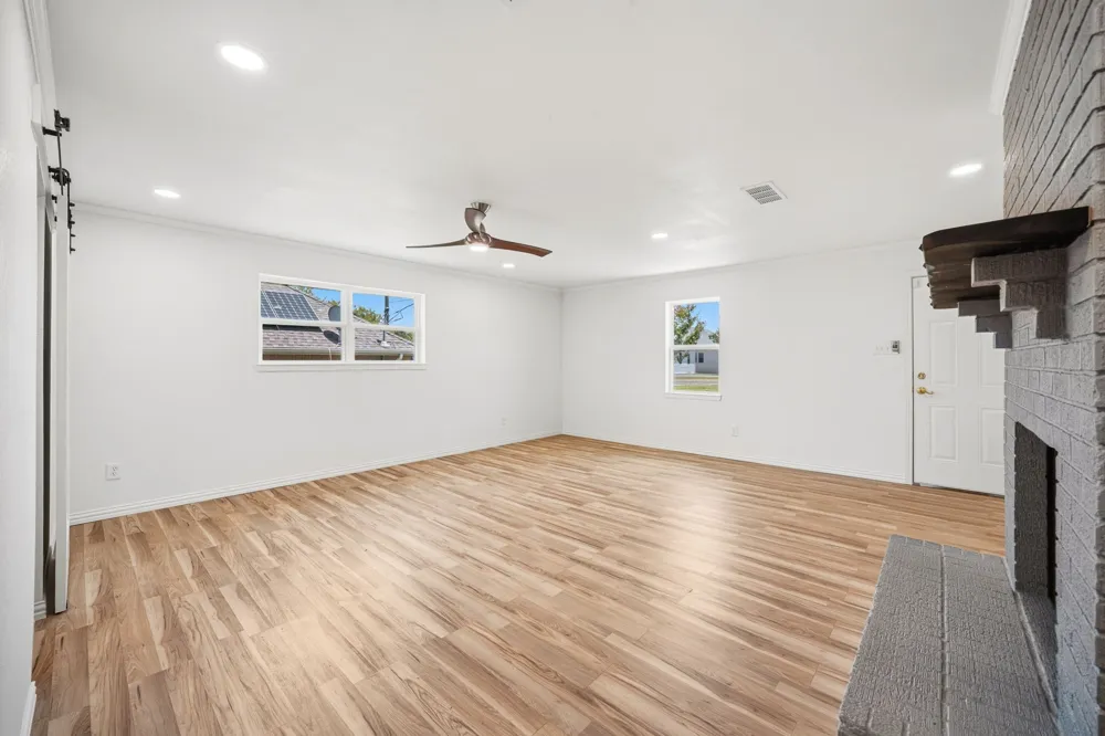 5131 E Fm 875 Waxahachie, TX 75167