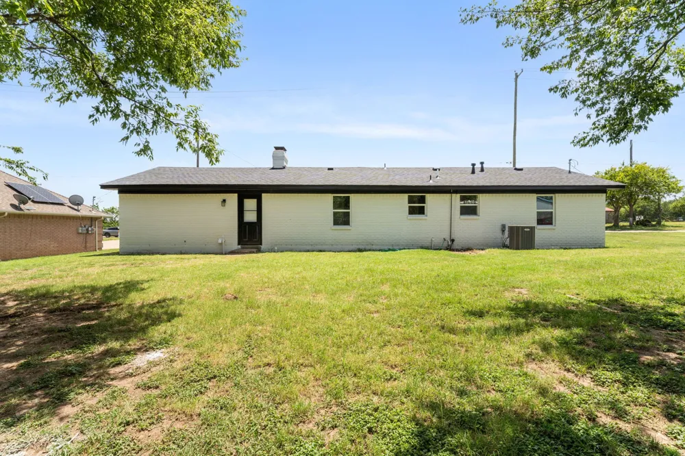 5131 E Fm 875 Waxahachie, TX 75167