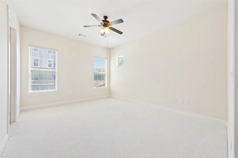 610 Via Ravello #201 Irving, TX 75039