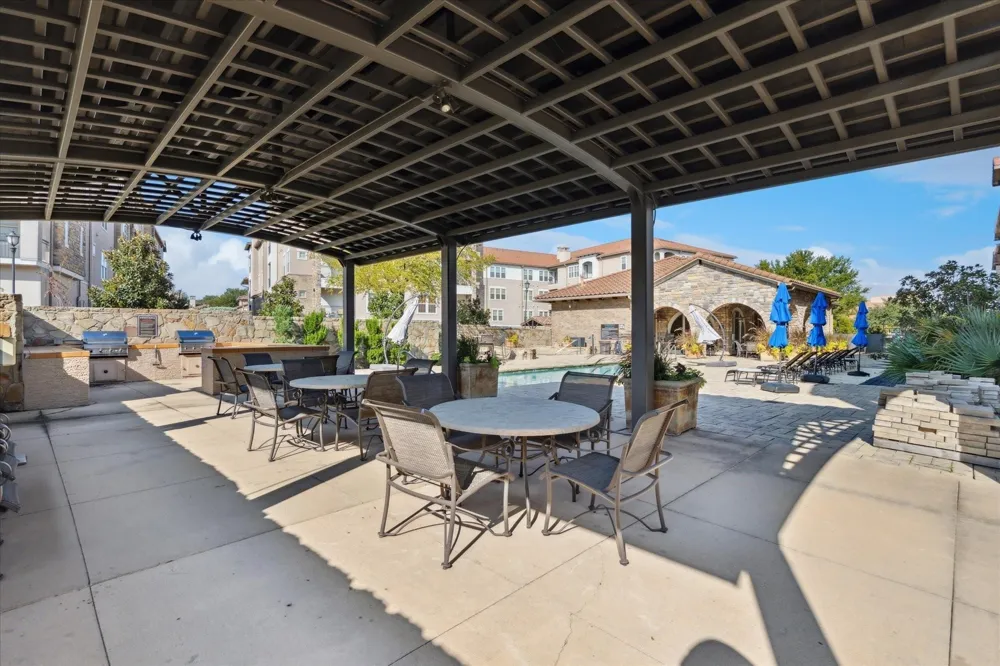 610 Via Ravello #201 Irving, TX 75039
