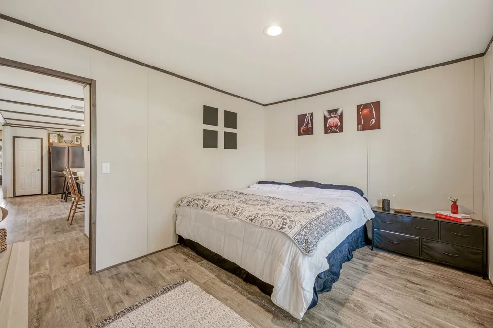 936 Apache Drive De Leon, TX 76444