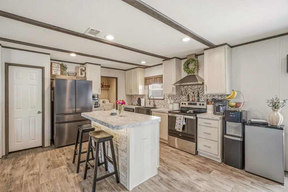 936 Apache Drive De Leon, TX 76444