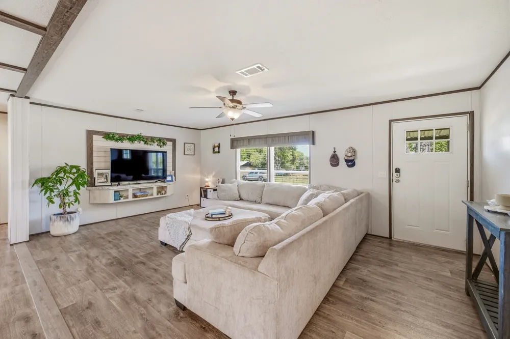 936 Apache Drive De Leon, TX 76444