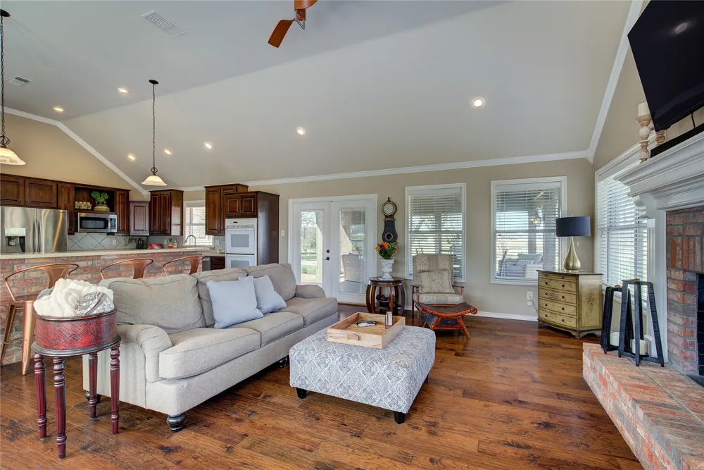1079 Country Club Road Sulphur Springs, TX 75482