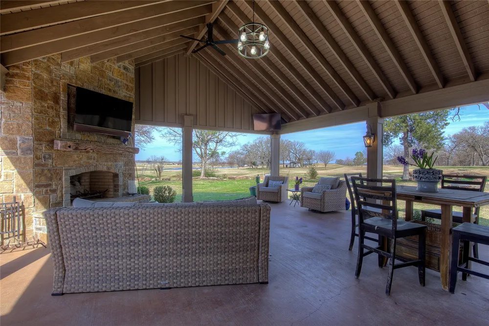 1079 Country Club Road Sulphur Springs, TX 75482