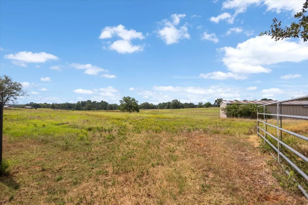 280 Vz County Road 4821 Chandler, TX 75758