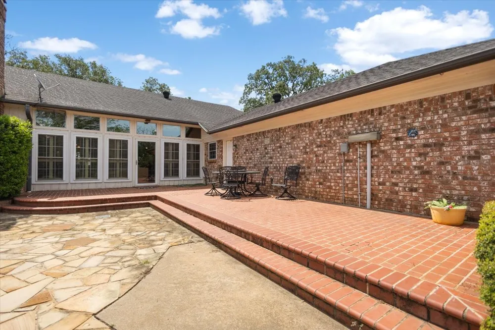280 Vz County Road 4821 Chandler, TX 75758