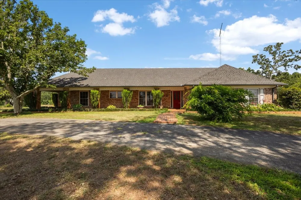 280 Vz County Road 4821 Chandler, TX 75758