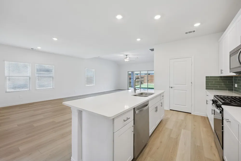 2102 Santa Anita Street Seagoville, TX 75159