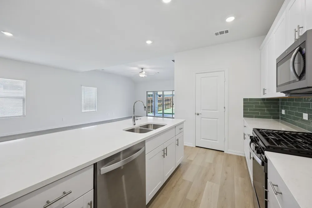 2102 Santa Anita Street Seagoville, TX 75159