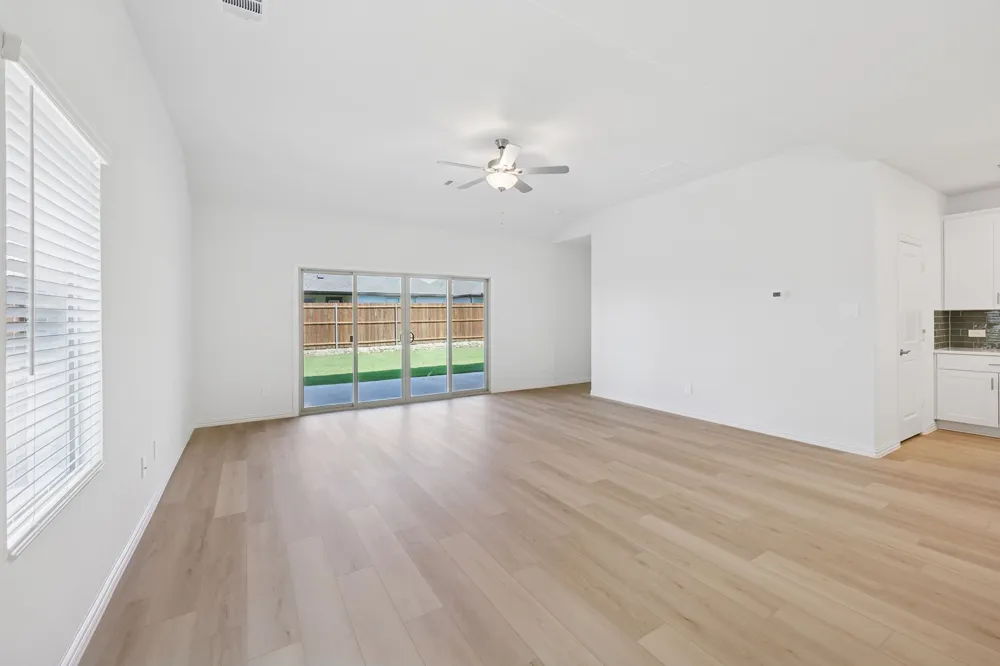2102 Santa Anita Street Seagoville, TX 75159
