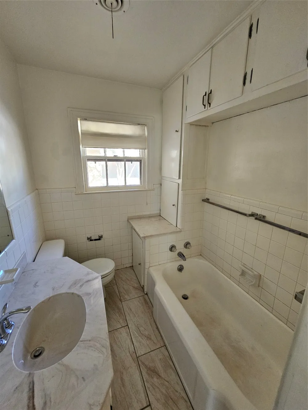 726 S Lindsay Street Gainesville, TX 76240
