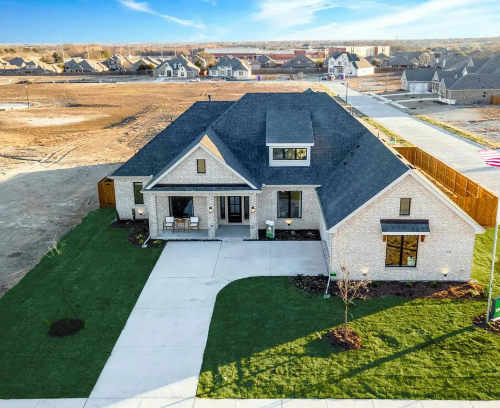 974 Richard Pittmon Drive DeSoto, TX 75115