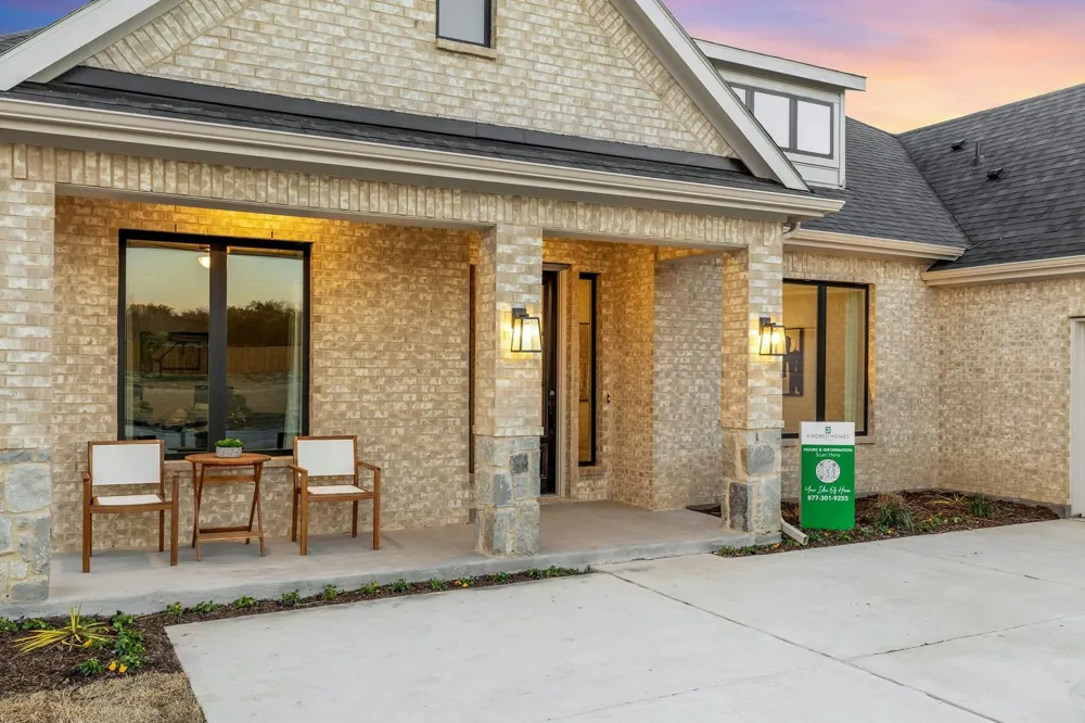 974 Richard Pittmon Drive DeSoto, TX 75115