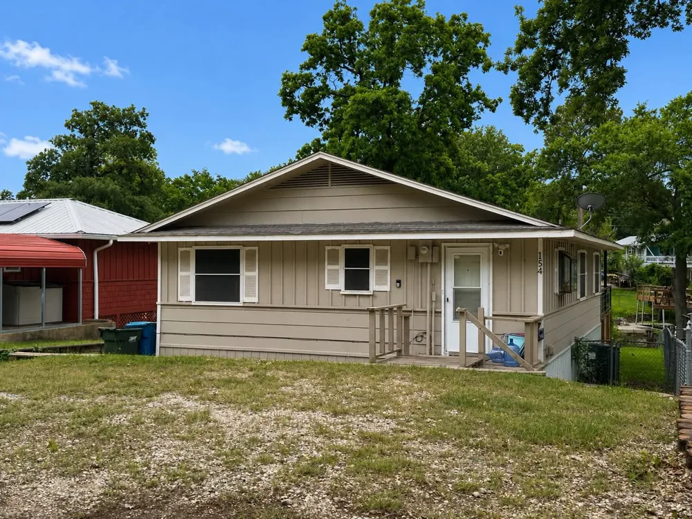 154 Harbor Drive Gun Barrel City, TX 75156