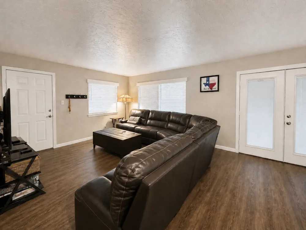 154 Harbor Drive Gun Barrel City, TX 75156