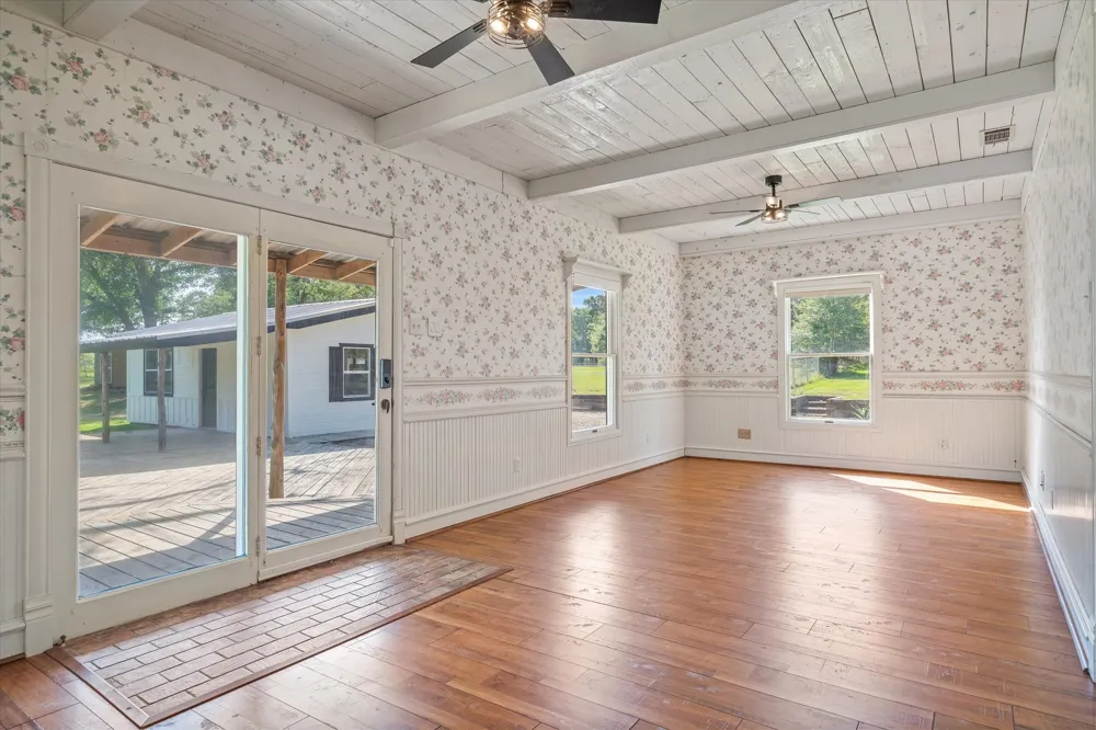 111 VZ County Road 3626 Edgewood, TX 75117