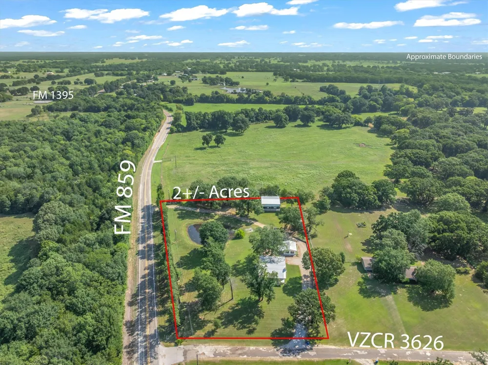 111 VZ County Road 3626 Edgewood, TX 75117