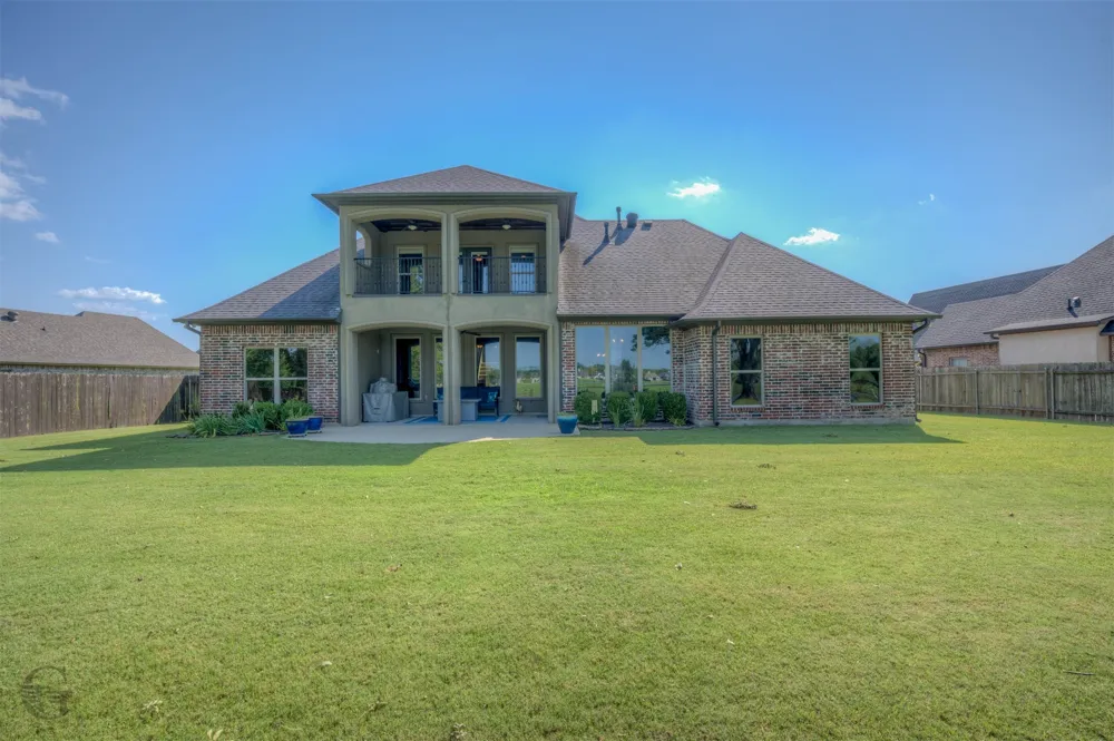247 Piccadilly Circle Bossier City, LA 71111