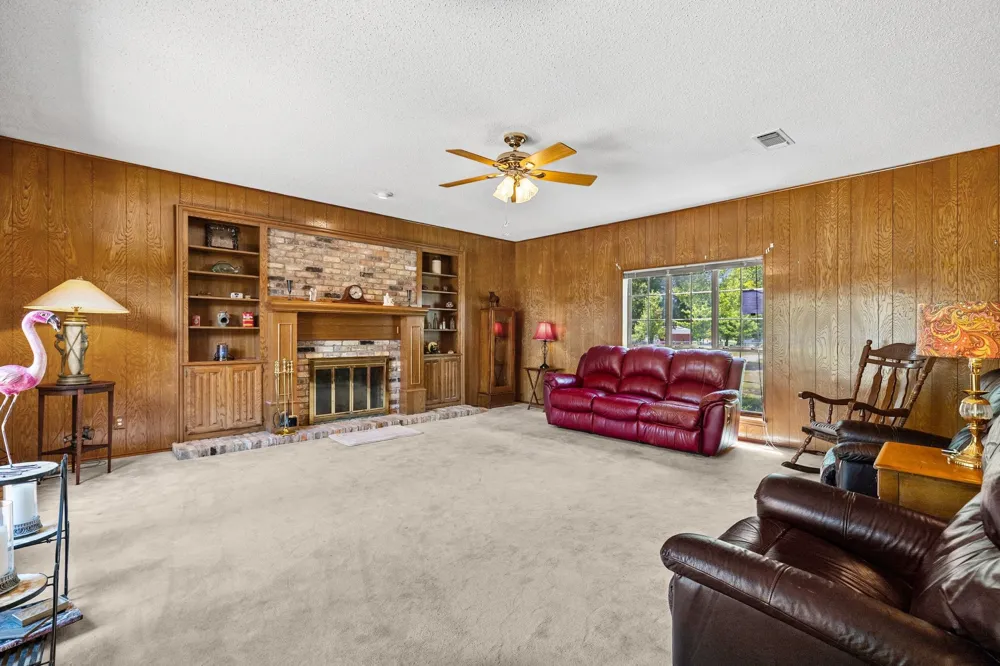 301 Paris Street Pecan Gap, TX 75469