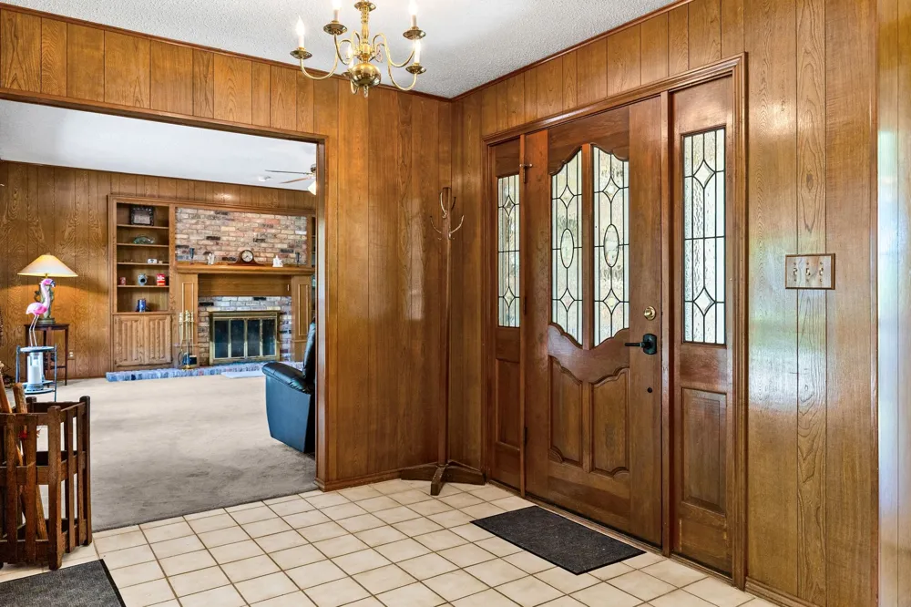 301 Paris Street Pecan Gap, TX 75469