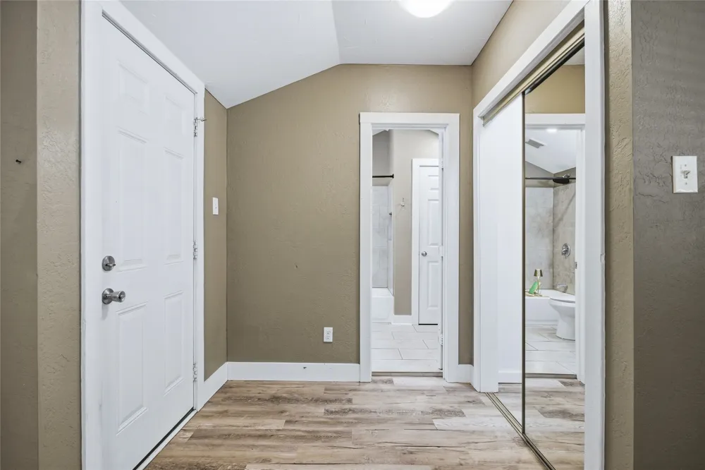 2121 W Bond Street Denison, TX 75020