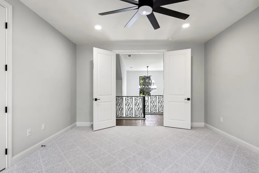1013 County Road 4420 Mt Pleasant, TX 75455