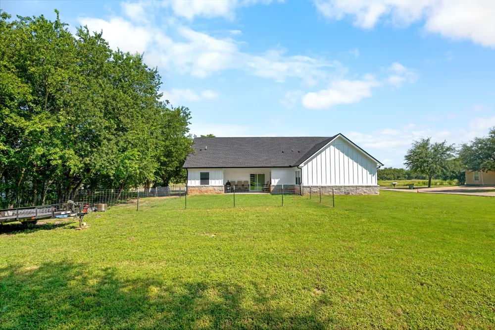 304 E Adams Street Riesel, TX 76682