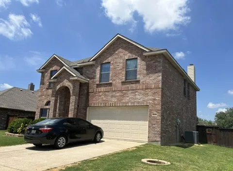 5650 Lincolnwood Drive